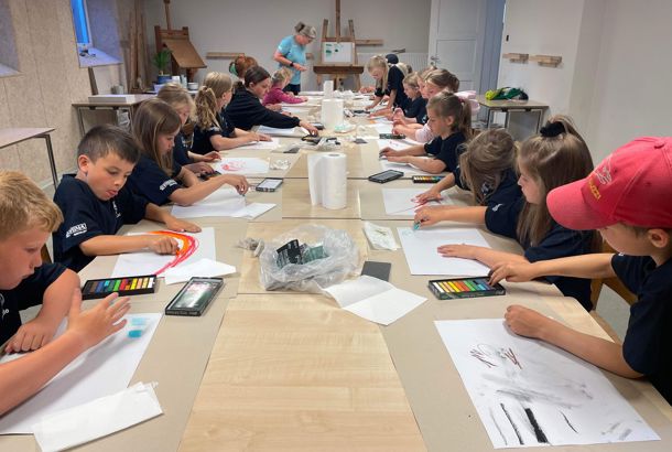 1-2-3... og så skal der tegnes. Sommerskole 2023.