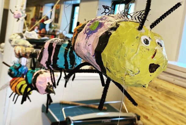 Papmache bier i klimaets tegn